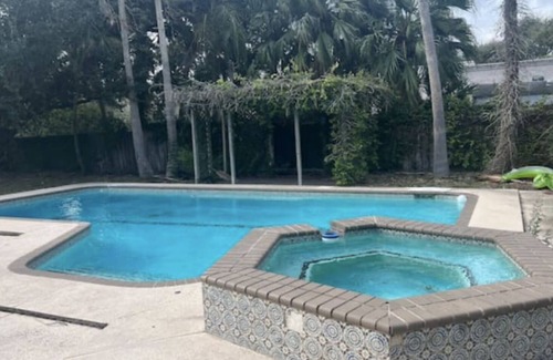 Harlingen House | Amazing Two Story-With Pool! Nearly 3000sqft