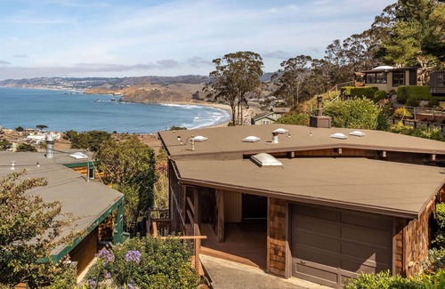 Pacifica House | AMAZING UNOBSTRUCTED OCEAN VIEW Entire Home in Pacifica / San Francisco