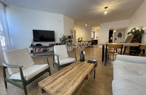 Netanya Apartment | amazing vacation flat 2 minutes from the beach and Kikar