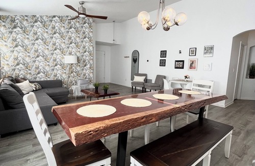Orange Tree House | Amazing Vacation Getaway Near Disney