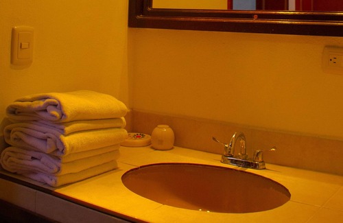 Colonia Independencia House | AMAZING VACATIONAL POOL HOUSE
