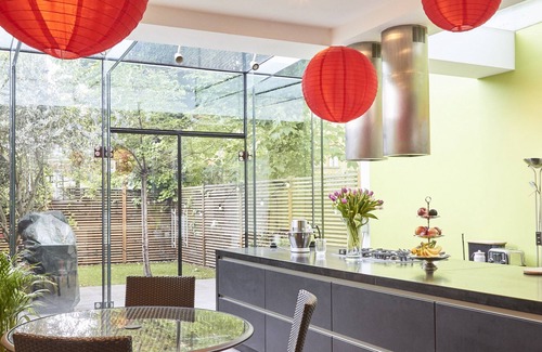 Highbury House | AMAZING Victorian Home- Heart of Highbury London