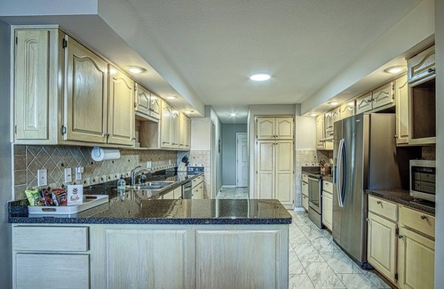 Hot Springs Village House | Amazing Views, Huge Game Room, Dock, Deck, Sleeps 16, Free Kayaks!