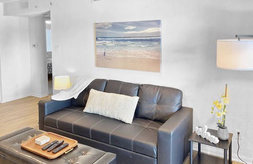 Walden on Lake Conroe Condo | Amazing view of Lake Conroe. Discount for long-term stay. Pets are allowed