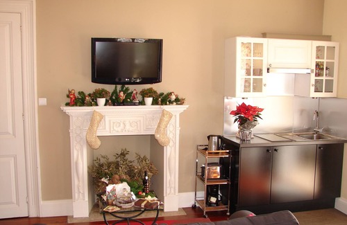 Santa Maria Maior Apartment | AMAZING VIEW over the bay, by the Old Town, walk to the city, quiet area