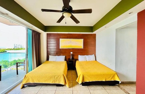 Punta Cancun Apartment | Amazing view suite 2 min walking to Coco Bongo Od601-1
