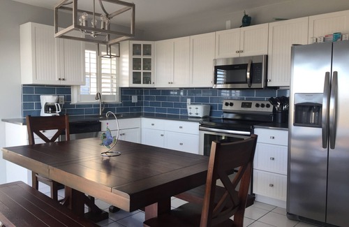 The Point House | AMAZING VIEWS! Beachfront Home-10 bedrooms-at The Point and a private POOL!