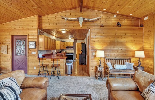 Payson Cabin | Amazing Views Cabin! memories await you in this dog friendly retreat!