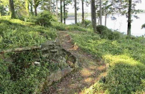 Heber Springs House | Amazing Views! “Heber Sunsets” Lakefront w/access. 4 bdr, 3 king beds, 3 bath.