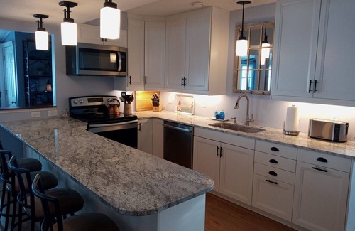 Lake City House | "Amazing Views" in Lake City, MN provides Coastal Charm!