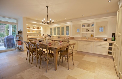 Goult Villa | Amazing views in the heart of Luberon, pool & AC, 10 guests. Book summer 25 NOW!