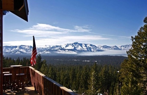 South Lake Tahoe House | Amazing Views! Luxury Retreat-Sleeps 14nDo Not Book before contacting the Owner!