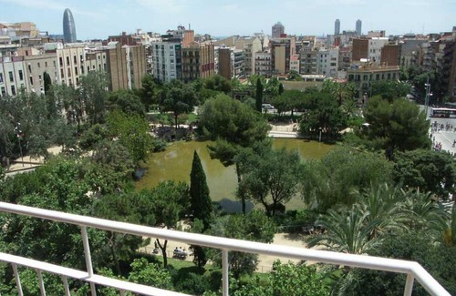 La Sagrada Familia Apartment | Amazing views of Sagrada Familia