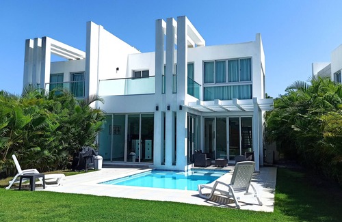 El Soco Villa | Amazing Villa With Private Pool.