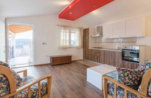 Benkovac Villa | Amazing villa Torine, 14 persons, 7 bedrooms, pool, garden, ECO, billiards