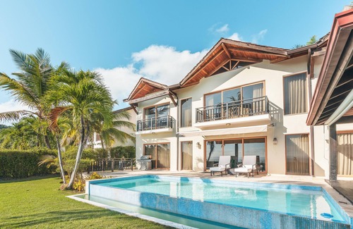 Puerto Bahia Villa | Amazing villa w/pool/bbq and ocean view at Samana