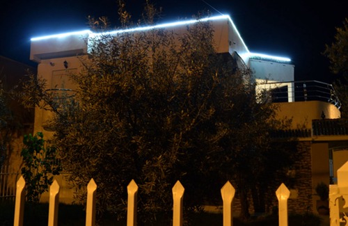 Naima Villa | Amazing villa with a beautiful swimming pool