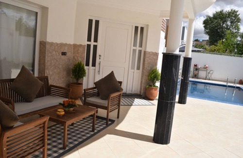 Naima Villa | Amazing villa with a beautiful swimming pool