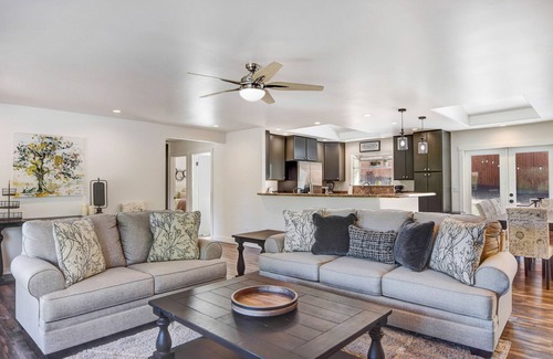 Glen Ellen House | Amazing Wine Country Views in Kenwood
