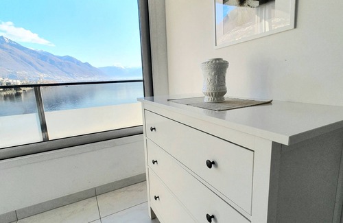 Locarno Apartment | AmazingLakeView *