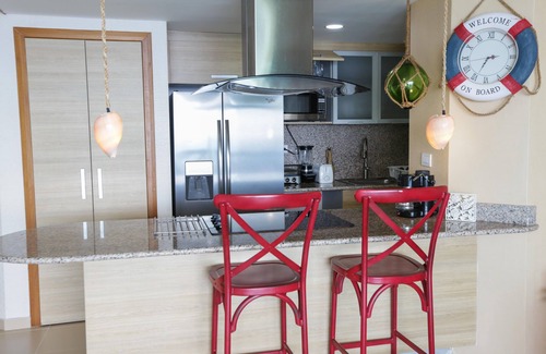 Villas Del Mar Apartment | AmazingView 11thFloor|FullKitchen|FastWifi|Beach