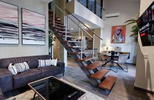 Casco Viejo Apartment | AmazINN Places Casco Viejo unique Desing and Pool III