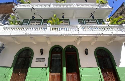 Casco Viejo Apartment | AmazINN Places Rooftop and Jacuzzi V