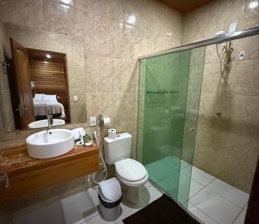 Careiro Hotel | Amazon Tucuna expedition