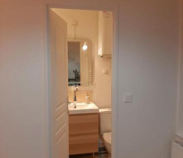 Rouen City Centre Apartment | Amazonia Rouen Centre by MyFrenchPAT