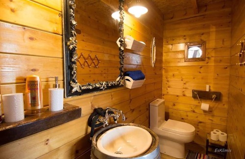 Kalymnos Ski Chalet | Ambelli The Pirates Cabin - Endeavor