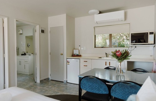 Tahunanui Hotel | Amber Court Motel Nelson