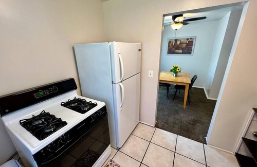 West Price Hill Apartment | Amber Glow Retreat 13 Minutes to Downtown