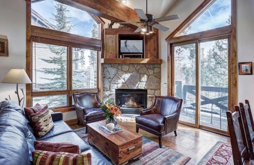 Four O'Clock House | Amber Sky - Ski-In Ski-Out Apartment