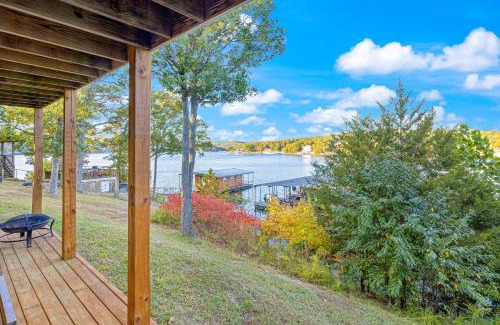 Camdenton House | Amber Waters Hideaway