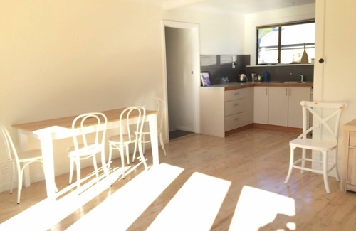 Amberley House | Amberley Beach Front House