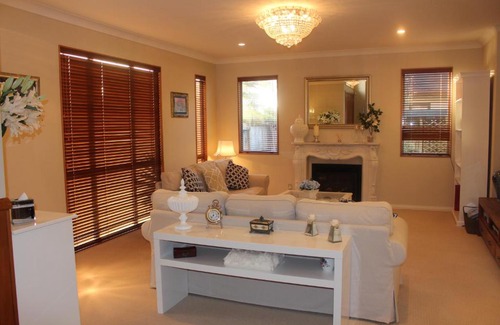 Auckland Bed & Breakfast | Amberwood