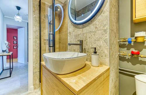 Secteur 4 Apartment | Ambiance cosy: 4 personnes-wifi fibre-tout équipé