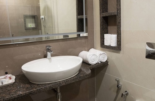 Vadapalani Hotel | Ambica Empire
