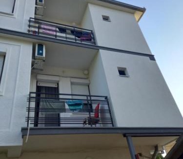 Misleshevo House | Ambient Apartments