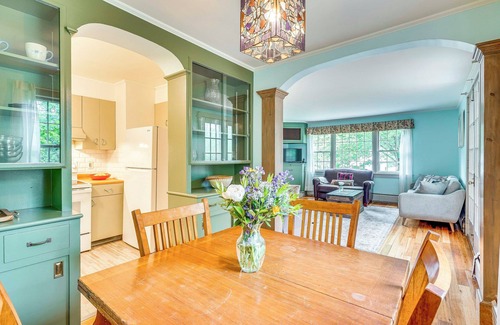 Manchester Apartment | Ambient Manchester Village Apt w/Deck & Pond!