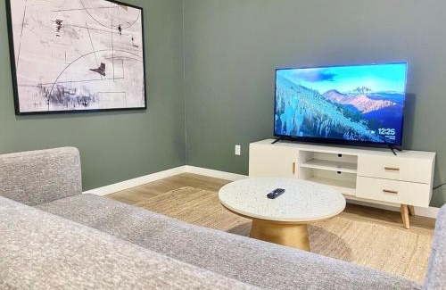 East Village Apartment | Ambient Oasis In The Heart Of San Diego