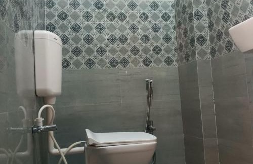 Nawada Hotel | Ambika Residency