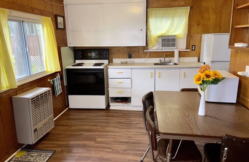Bobcaygeon Cottage | Ambleside: 2-Bedroom Cottage #8