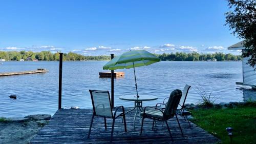 Bobcaygeon Resort | Ambleside Cottage Resort