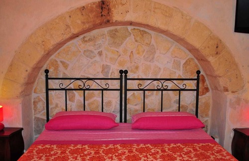 Oria Historic Centre Bed & Breakfast | AMBROSIA Bed & Breakfast