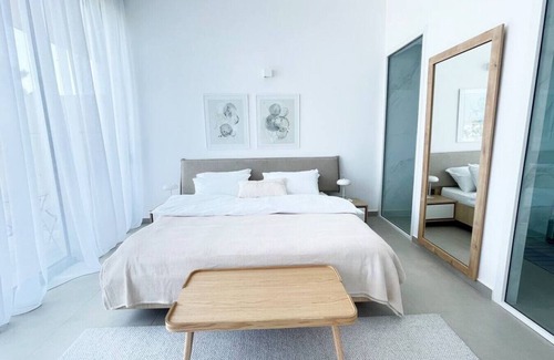 Aamchit Ski Chalet | Amchit Bay Beach Residences 2BR w/ Private Pool