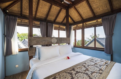Purwakerti Cabin | Amed Lodge with seaview and diving spot