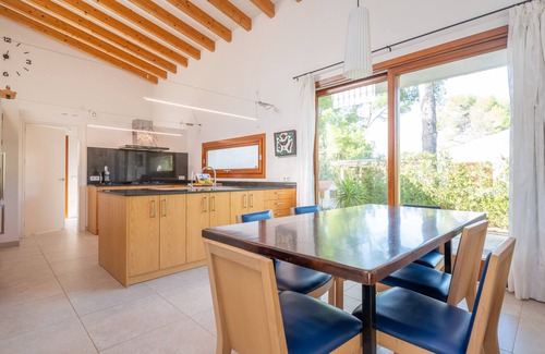 Marina Manresa Villa | Amedart - Three Bedroom Villa, Sleeps 6