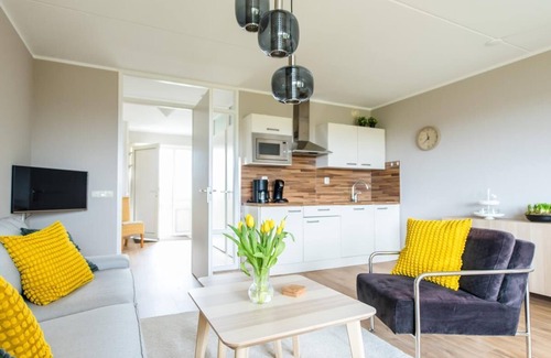 Municipality of Ameland Apartment | Amelander Paradijs 48, Buren Westkant