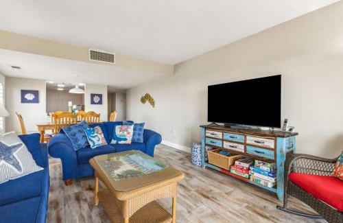 Amelia City House | Amelia Surf and Racquet Club Condo - Ocean View - 1st Floor - Pools - Tennis Courts - Sleeps 8